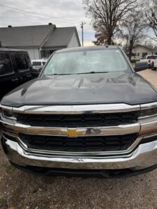 2017 Chevrolet Silverado 1500 LT   - Photo 2 - Savannah, TN 38372-9999