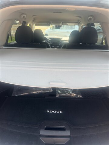 2019 Nissan Rogue S - Photo 15 - Savannah, TN 38372-9999