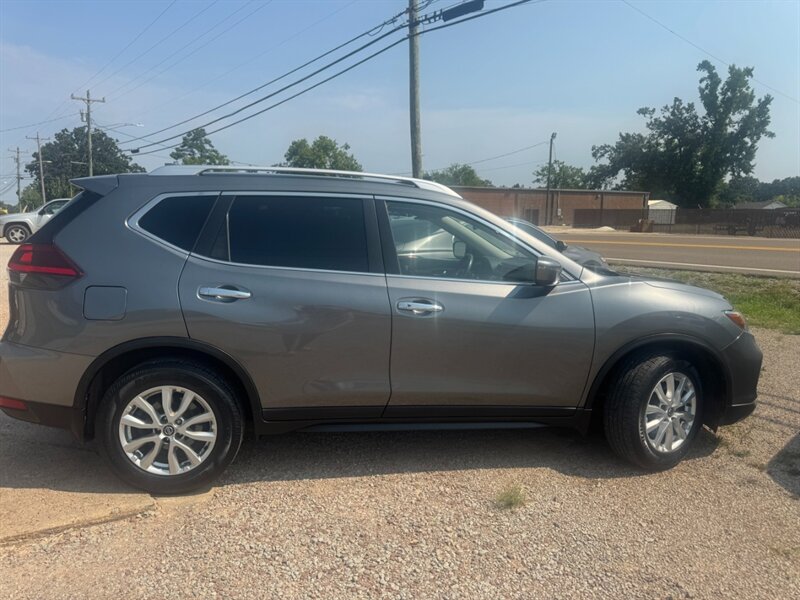 2019 Nissan Rogue S - Photo 2 - Savannah, TN 38372-9999
