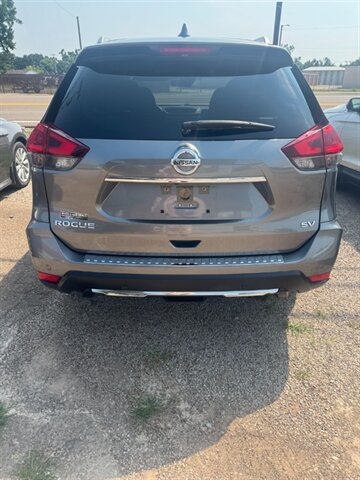 2019 Nissan Rogue S - Photo 5 - Savannah, TN 38372-9999