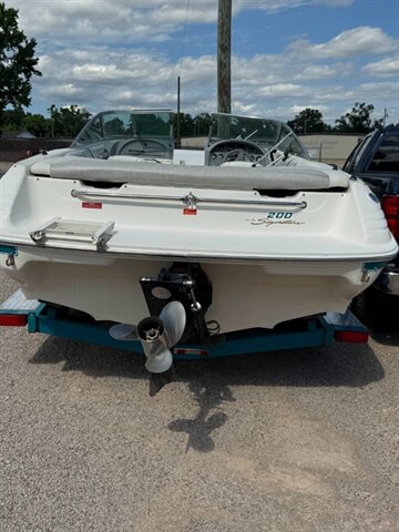 1994 Sea Ray open 20 foot Run About - Photo 8 - Savannah, TN 38372-9999