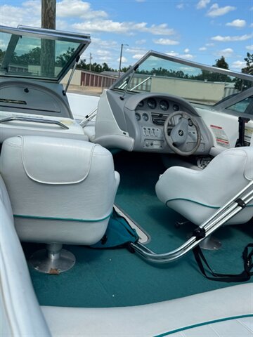 1994 Sea Ray open 20 foot Run About - Photo 5 - Savannah, TN 38372-9999
