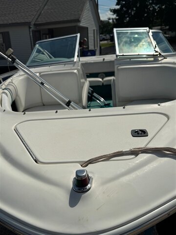 1994 Sea Ray open 20 foot Run About - Photo 4 - Savannah, TN 38372-9999