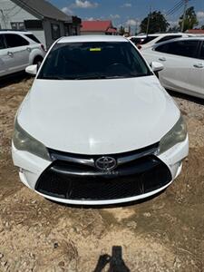 2015 Toyota Camry SE Sedan