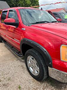 2011 GMC Sierra 1500 SLT   - Photo 8 - Savannah, TN 38372-9999