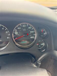 2011 GMC Sierra 1500 SLT   - Photo 17 - Savannah, TN 38372-9999