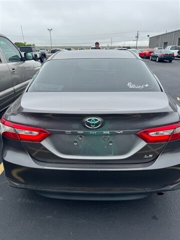 2018 Toyota Camry LE - Photo 9 - Savannah, TN 38372-9999