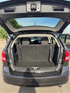 2020 Dodge Journey SE Value   - Photo 10 - Savannah, TN 38372-9999