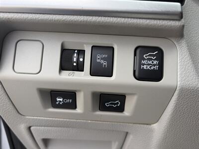 2018 Subaru Forester 2.5i Limited   - Photo 20 - East Dundee, IL 60118