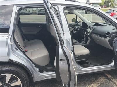 2018 Subaru Forester 2.5i Limited   - Photo 9 - East Dundee, IL 60118