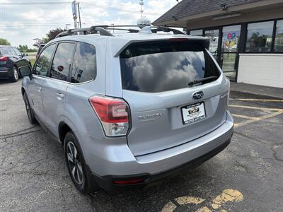 2018 Subaru Forester 2.5i Limited   - Photo 5 - East Dundee, IL 60118