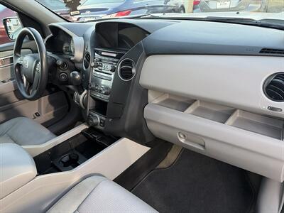 2015 Honda Pilot SE - Photo 14 - East Dundee, IL 60118