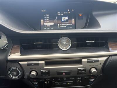 2016 Lexus ES 350   - Photo 14 - East Dundee, IL 60118