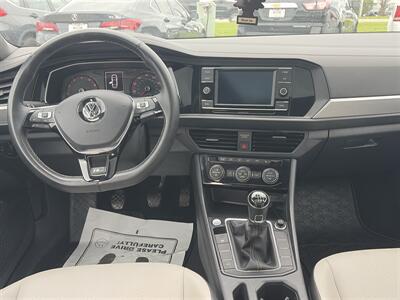 2020 Volkswagen Jetta R-Line   - Photo 12 - East Dundee, IL 60118