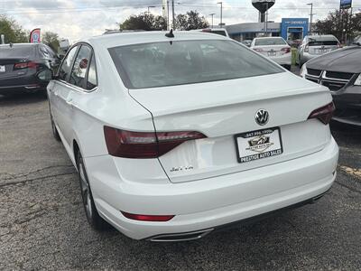 2020 Volkswagen Jetta R-Line   - Photo 5 - East Dundee, IL 60118