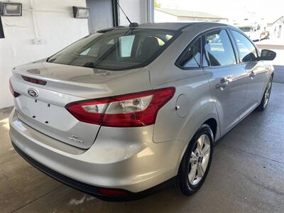 2014 Ford Focus SE   - Photo 5 - East Dundee, IL 60118