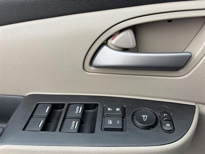 2013 Honda Odyssey EX-L   - Photo 21 - East Dundee, IL 60118