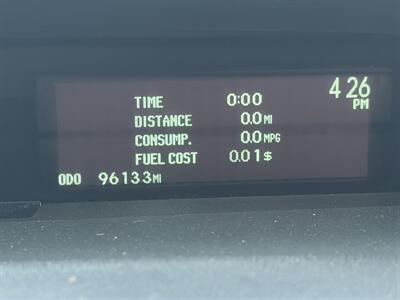 2014 Toyota Prius Two   - Photo 17 - East Dundee, IL 60118