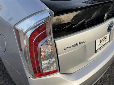 2014 Toyota Prius Two   - Photo 22 - East Dundee, IL 60118