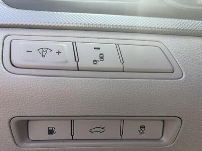 2018 Hyundai SONATA SE - Photo 17 - East Dundee, IL 60118