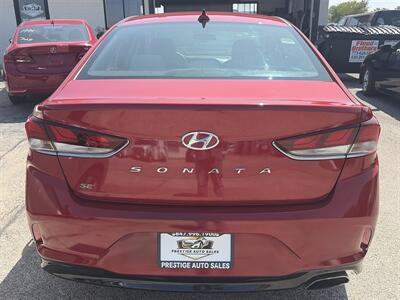 2018 Hyundai SONATA SE - Photo 6 - East Dundee, IL 60118