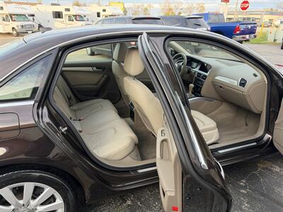 2011 Audi A4 2.0T quattro Premium Plus   - Photo 8 - East Dundee, IL 60118