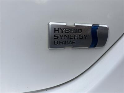 2013 Toyota Camry Hybrid LE   - Photo 24 - East Dundee, IL 60118