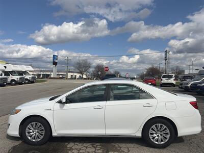 2013 Toyota Camry Hybrid LE   - Photo 4 - East Dundee, IL 60118