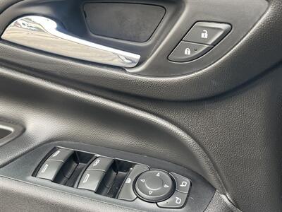 2018 Chevrolet Equinox LT - Photo 20 - East Dundee, IL 60118