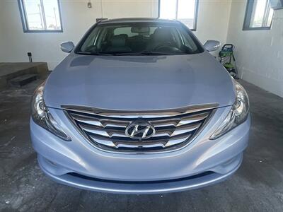 2013 Hyundai SONATA Limited   - Photo 2 - East Dundee, IL 60118