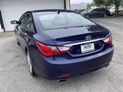 2013 Hyundai SONATA SE   - Photo 7 - East Dundee, IL 60118