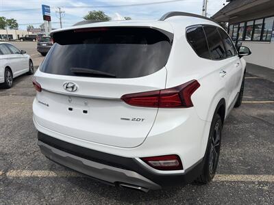 2019 Hyundai Santa Fe Limited 2.0T   - Photo 7 - East Dundee, IL 60118