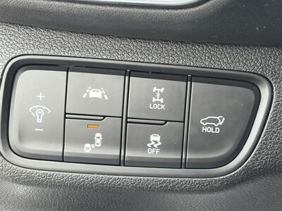 2019 Hyundai Santa Fe Limited 2.0T   - Photo 22 - East Dundee, IL 60118