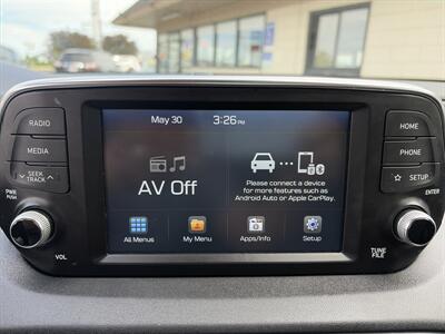 2019 Hyundai Santa Fe Limited 2.0T   - Photo 17 - East Dundee, IL 60118
