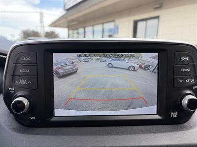 2019 Hyundai Santa Fe Limited 2.0T   - Photo 19 - East Dundee, IL 60118