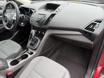 2013 Ford Escape SE - Photo 12 - East Dundee, IL 60118