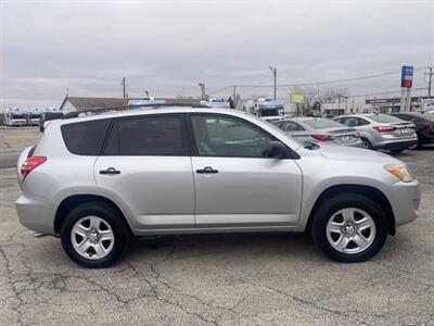 2012 Toyota RAV4   - Photo 4 - East Dundee, IL 60118