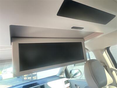 2012 Toyota Sienna XLE 8-Passenger   - Photo 25 - East Dundee, IL 60118