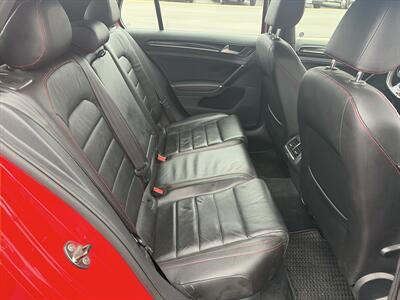 2017 Volkswagen Golf GTI Autobahn   - Photo 10 - East Dundee, IL 60118