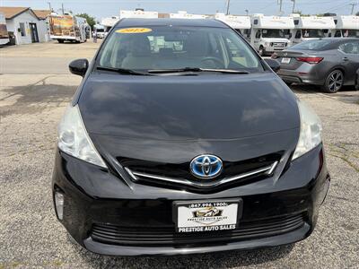 2013 Toyota Prius V Three - Photo 2 - East Dundee, IL 60118