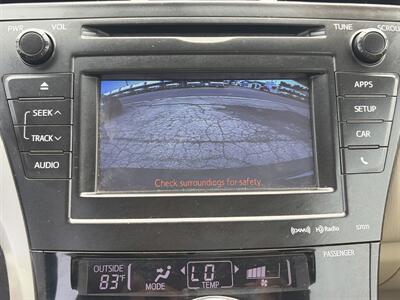 2013 Toyota Prius V Three - Photo 17 - East Dundee, IL 60118