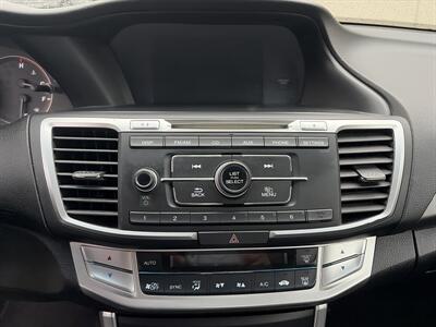 2013 Honda Accord LX-S - Photo 12 - East Dundee, IL 60118