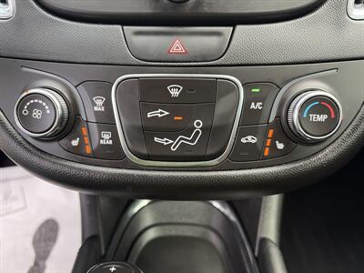 2016 Chevrolet Malibu LT - Photo 12 - East Dundee, IL 60118