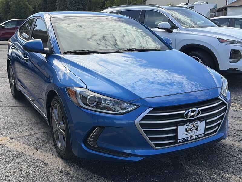 2017 Hyundai Elantra 2.0 SE A/T's photo