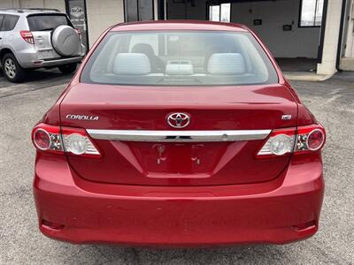 2011 Toyota Corolla LE   - Photo 6 - East Dundee, IL 60118