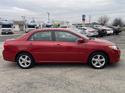 2011 Toyota Corolla LE   - Photo 4 - East Dundee, IL 60118