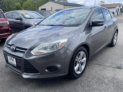 2014 Ford Focus SE   - Photo 3 - East Dundee, IL 60118