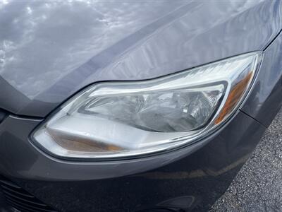 2014 Ford Focus SE   - Photo 21 - East Dundee, IL 60118