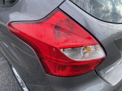 2014 Ford Focus SE   - Photo 22 - East Dundee, IL 60118