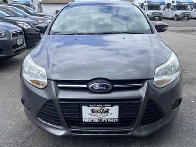 2014 Ford Focus SE   - Photo 2 - East Dundee, IL 60118